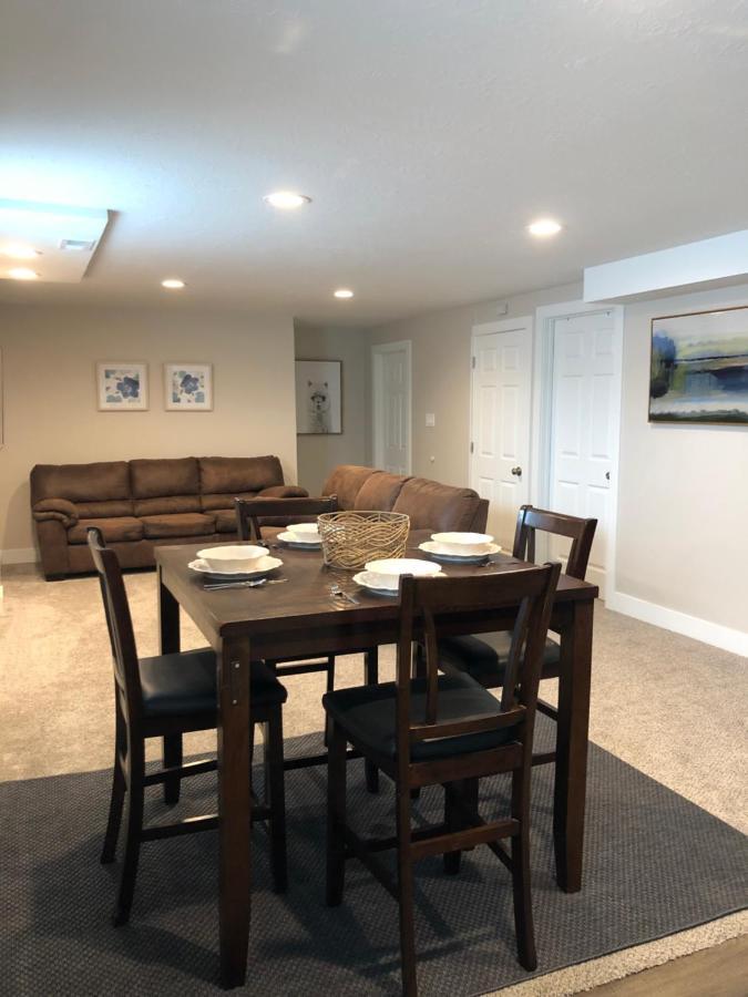 Cozy Getaway Near Slc Airport & Downtown - 1St Floor Apartment Salt Lake City Bagian luar foto